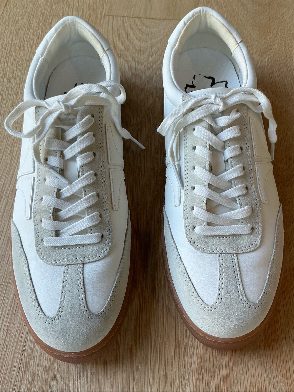 Ted Baker London White & Off-White Low-Top Sneaker Preppy Tennis Men’s Size 9